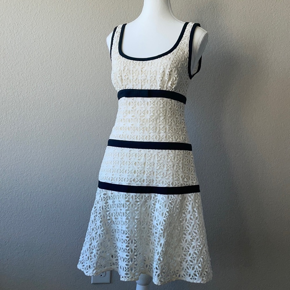JUICY COUTURE Fir VOGUE WHITE DRESS SIZE 4